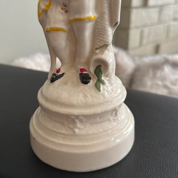 Goldra Hand Painted Fugurine Sculpture E. Palestine Ohio - Picture 6 of 11